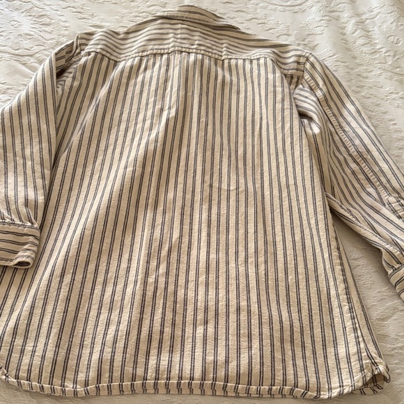 Gently Loved Striped Beige and Blue Boys Shirt by VANS - Picture 5 of 7